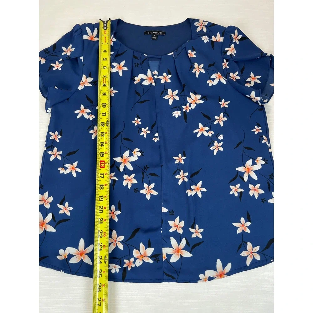 41 Hawthorn Blue Floral Keyhole Pleated Blouse Short Tulip Sleeve Top Large - Picture 7 of 12